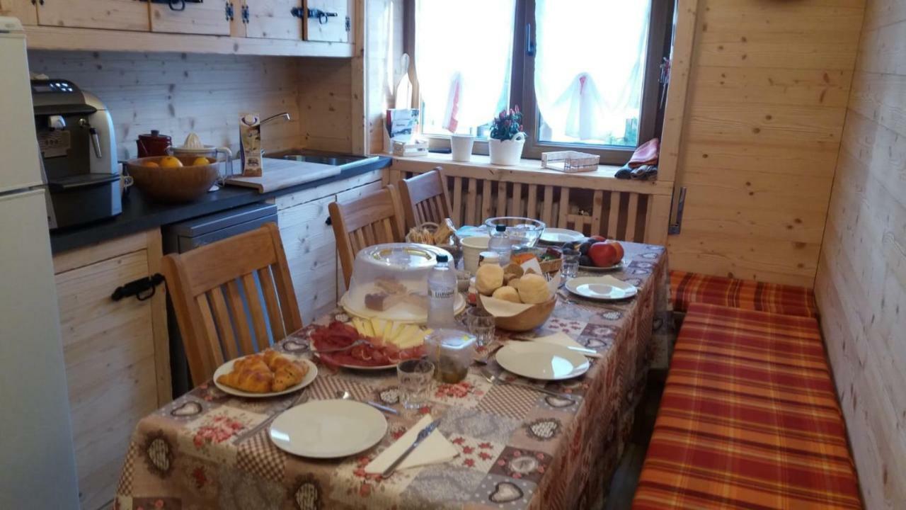 B & B Le Riue Aprica Exterior photo